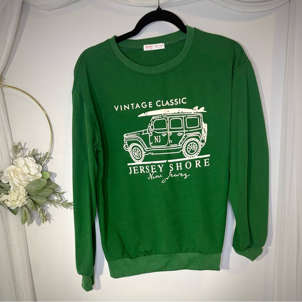 Vintage Classic Green Sweater